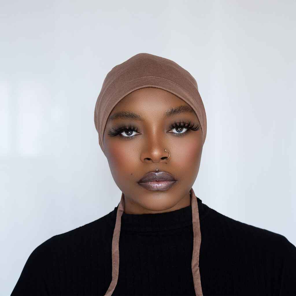 Satin lined undercap