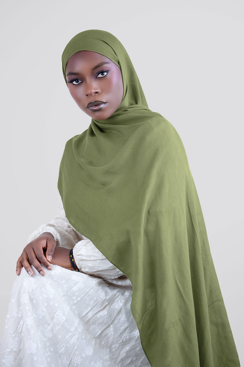 modal hijab olive