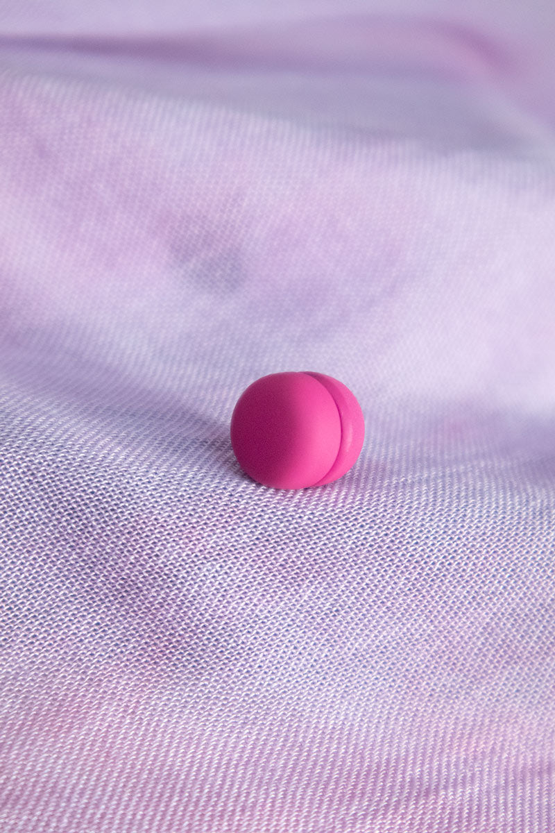 WHISPER HOLD MAGNET PINS  SET - HOT PINK