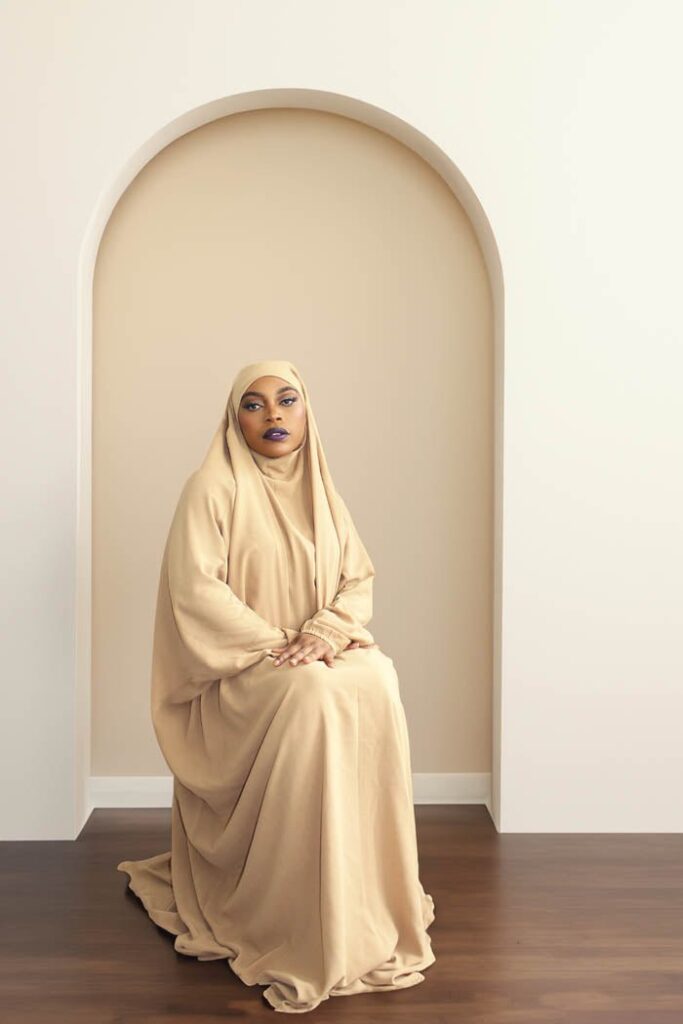 BUTTERFLY JILBAB - NUDE