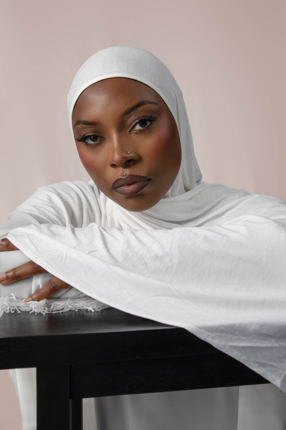IMG_6090-SHARP_25870569-33d8-447c-951f-6b4e004bd701 INSTANT PRE-SEWN JERSEY HIJAB – WHITE